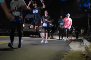 Runner Photo 3702155