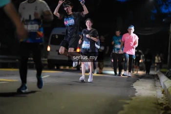 Runner Photo 3702158