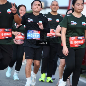 Runner Photo 3702164