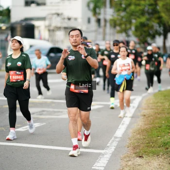 Runner Photo 3702165
