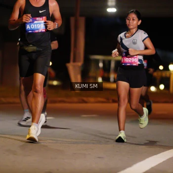 Runner Photo 3702173