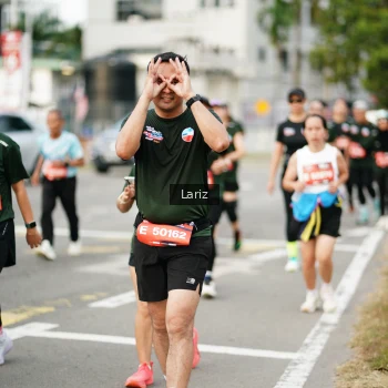 Runner Photo 3702206