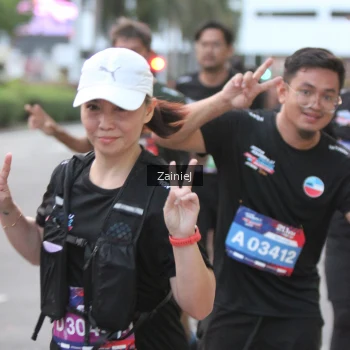 Runner Photo 3702229