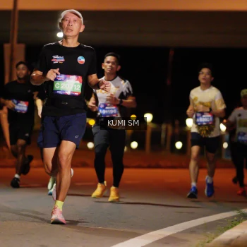 Runner Photo 3702245