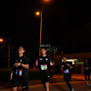 Runner Photo 3702253