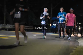 Runner Photo 3702268