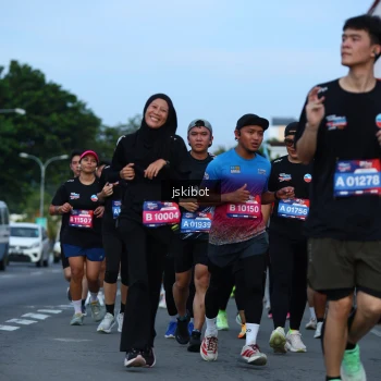 Runner Photo 3702270