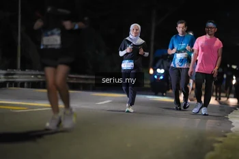 Runner Photo 3702274