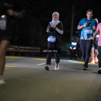 Runner Photo 3702305