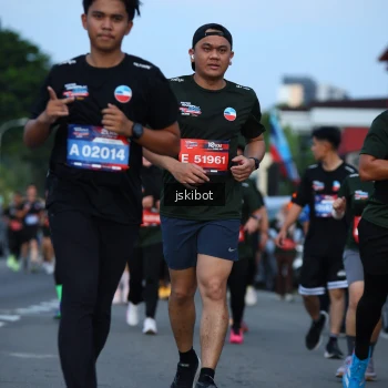 Runner Photo 3702328