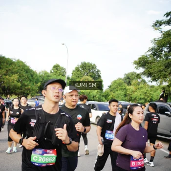 Runner Photo 3702353