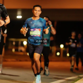 Runner Photo 3702354