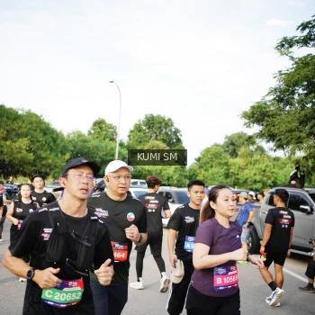 Runner Photo 3702363
