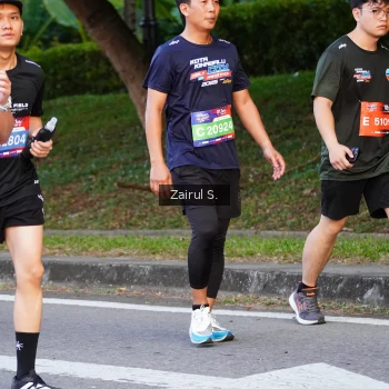 Runner Photo 3702365