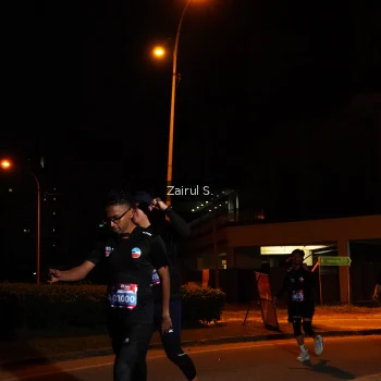 Runner Photo 3702385