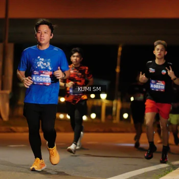 Runner Photo 3702391
