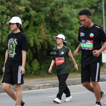 Runner Photo 3702454