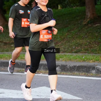 Runner Photo 3702487