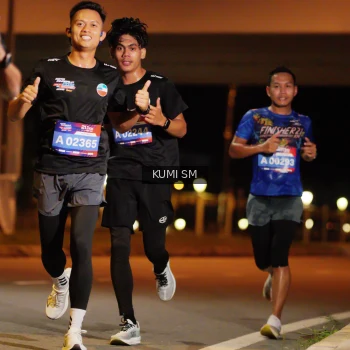 Runner Photo 3702492