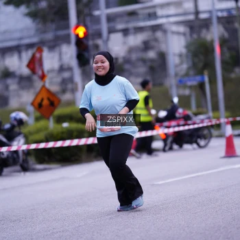 Runner Photo 3702508