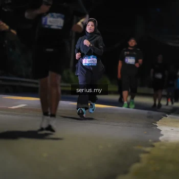 Runner Photo 3702514
