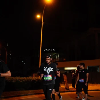 Runner Photo 3702515