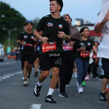 Runner Photo 3702526
