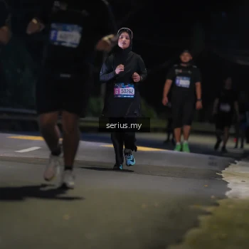 Runner Photo 3702529