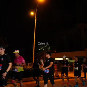 Runner Photo 3702544