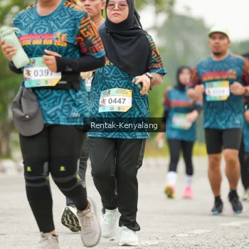 Runner Photo 3702549