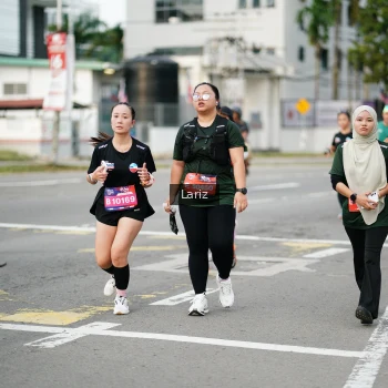 Runner Photo 3702551