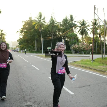 Runner Photo 3702557