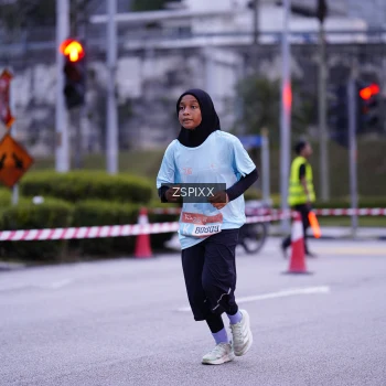 Runner Photo 3702566