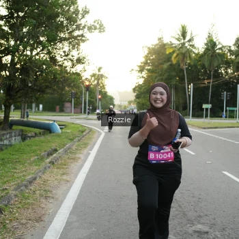 Runner Photo 3702570