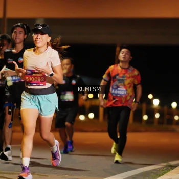 Runner Photo 3702582
