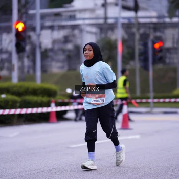 Runner Photo 3702594