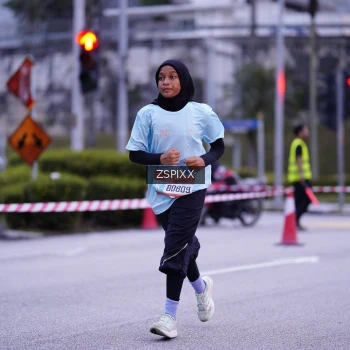 Runner Photo 3702602