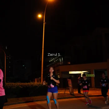 Runner Photo 3702610