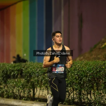 Runner Photo 3702614