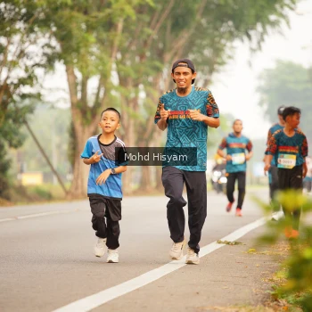 Runner Photo 3702622
