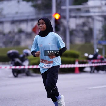 Runner Photo 3702629