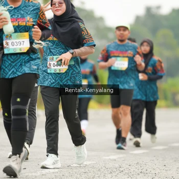 Runner Photo 3702644