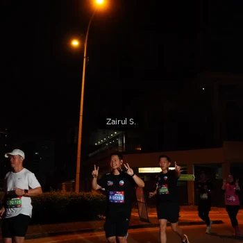 Runner Photo 3702662