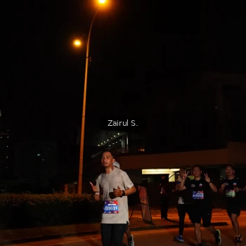 Runner Photo 3702692