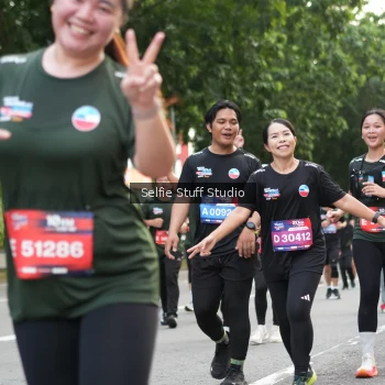 Runner Photo 3702694