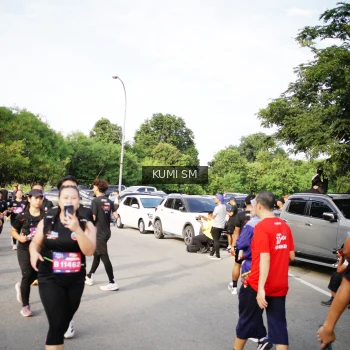 Runner Photo 3702712