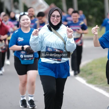 Runner Photo 3702718