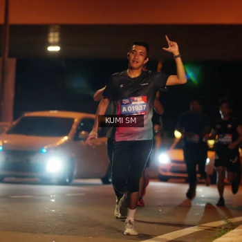 Runner Photo 3702733
