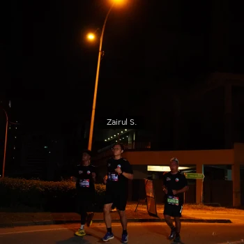 Runner Photo 3702763