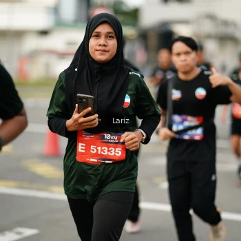 Runner Photo 3702765